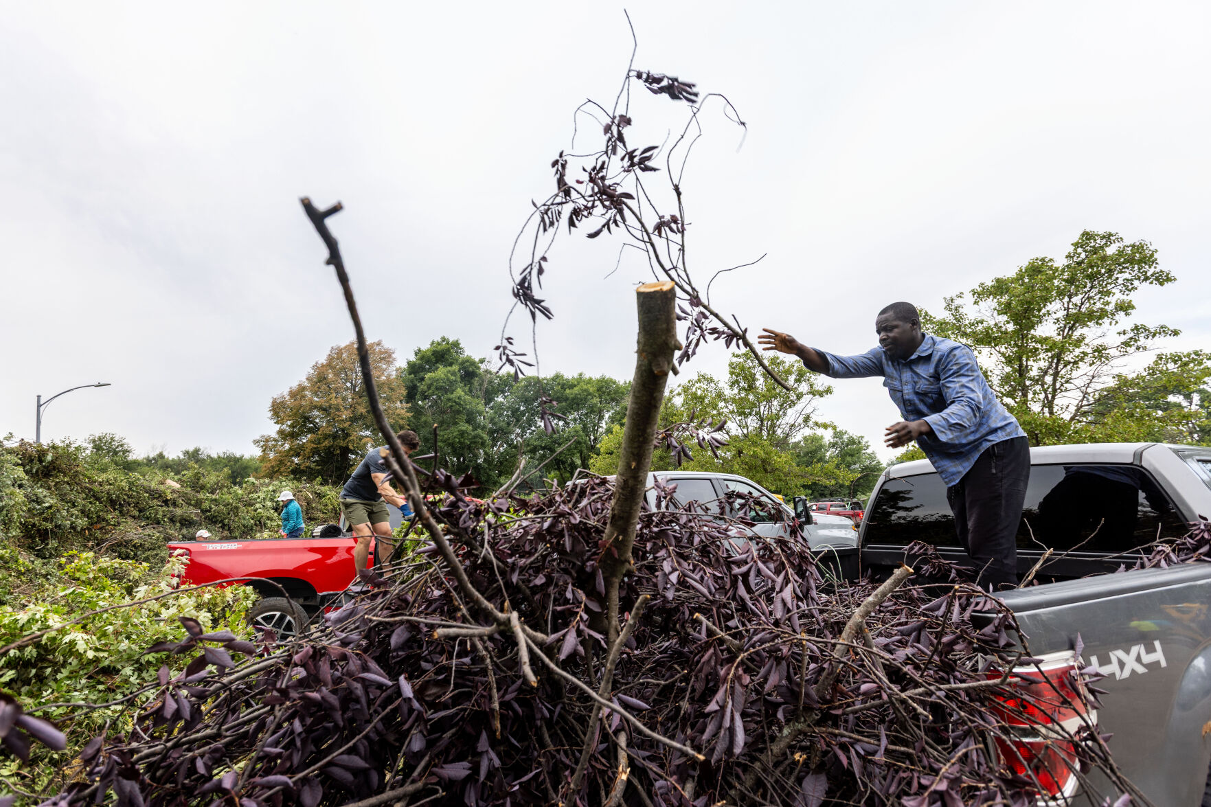 081125-owh-new-debris-cm03.jpg